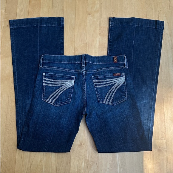 7 For All Mankind Denim - Dojo 28 x 33 x 8  —-7 For All Mankind Women's Dark Blue Wide Leg Jeans